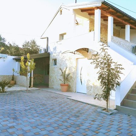 Skalinada Villa Vir Bagian luar foto