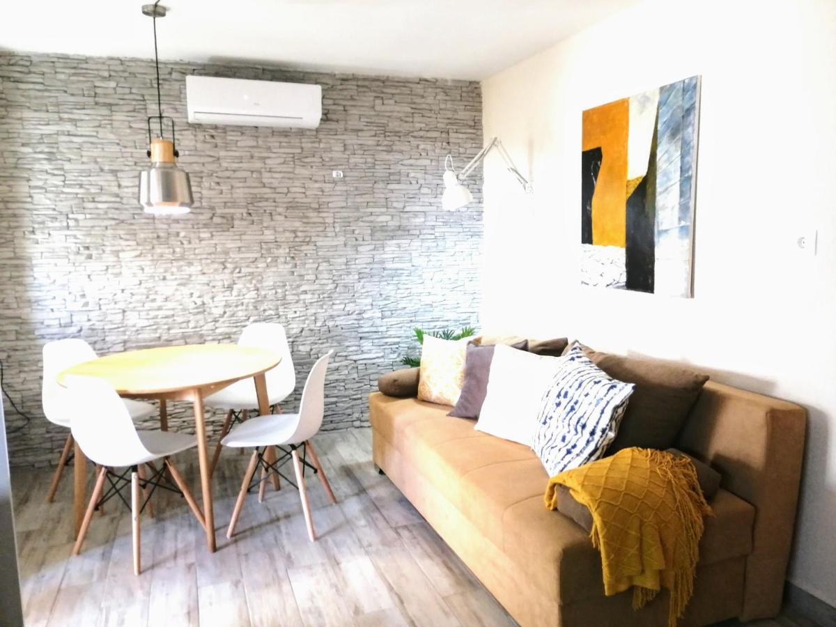 Skalinada Villa Vir Bagian luar foto